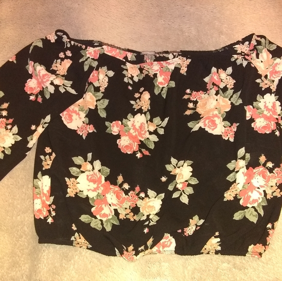 Flowered shirt/worn one time - Picture 1 of 4